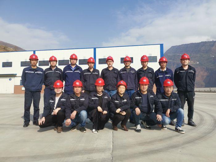 10.合影-设备物资公司白鹤滩项目部物资分部 10.合影-设备物资公司白鹤滩项目部物资分部