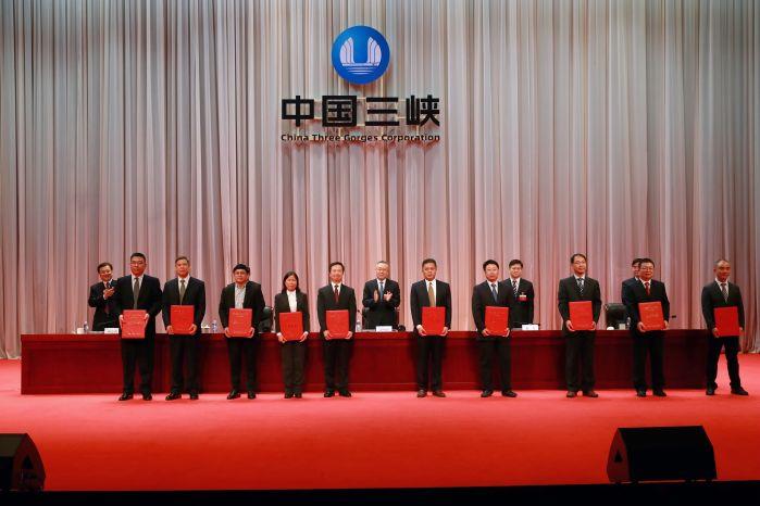 第二届大发彩票
科技进步奖和技术发明奖代表 邱军